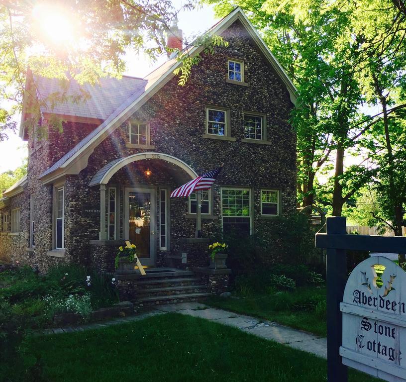 Aberdeen Stone Cottage B&Bトラバーズ・シティ エクステリア 写真