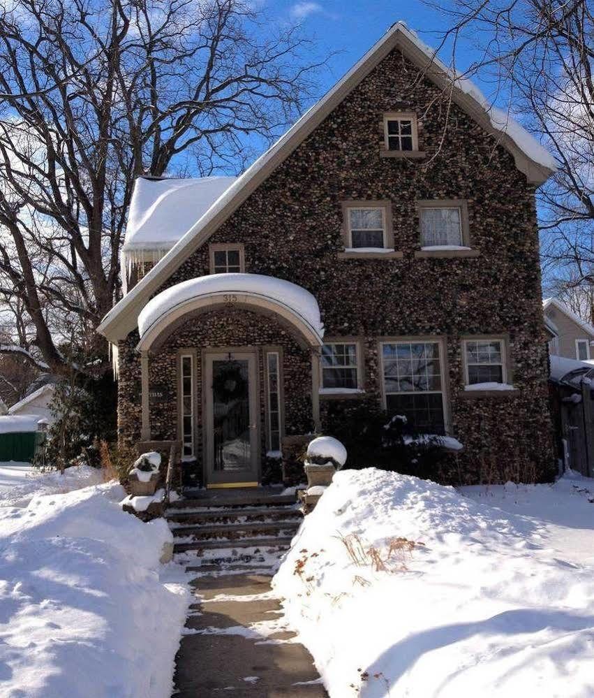 Aberdeen Stone Cottage B&Bトラバーズ・シティ エクステリア 写真